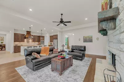 121 Umbrella Sky, Liberty Hill, TX 78642 - Photo 8