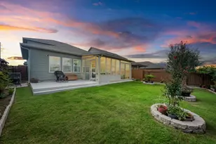 1646 Homestead Farms Dr, Round Rock, TX 78665 - Photo 2