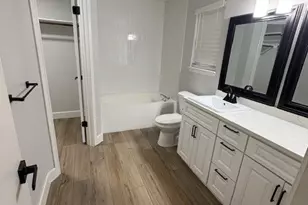 9618 Copper Creek Dr, Austin, TX 78729 - Photo 16