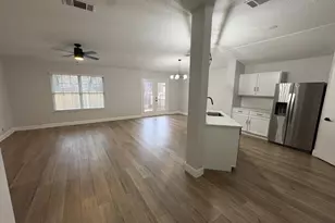 9618 Copper Creek Dr, Austin, TX 78729 - Photo 10