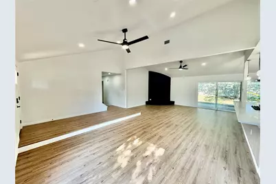 9506 Stonebridge Drive, Austin, TX 78758 - Photo 4