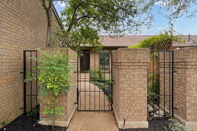5724 N Scout Island Circle, Austin, TX 78731 - Photo 1