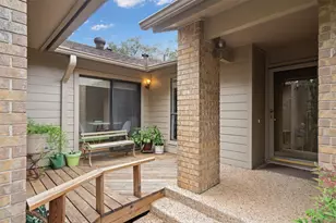 5724 N Scout Island Cir, Austin, TX 78731 - Photo 14