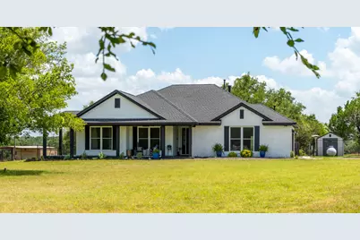 410 Mustang Mesa, Liberty Hill, TX 78642 - Photo 1