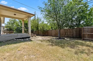 5501 S Hearsey Dr, Austin, TX 78744 - Photo 16
