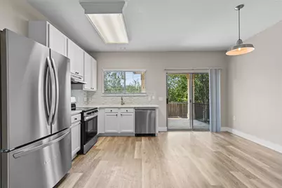 5501 S Hearsey Drive, Austin, TX 78744 - Photo 8