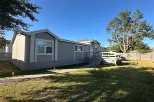 104 Ramirez St, Kyle, TX 78640 - Photo 2