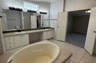 104 Ramirez St, Kyle, TX 78640 - Photo 16