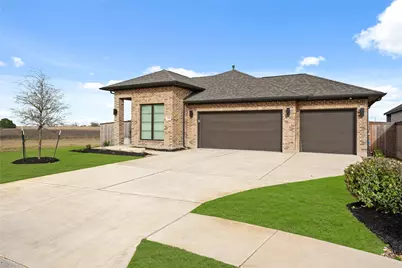 135 Plumbago Loop, Bastrop, TX 78602 - Photo 2