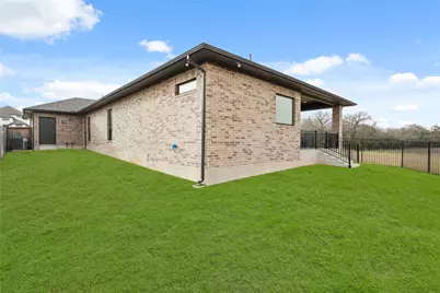 135 Plumbago Loop, Bastrop, TX 78602 - Photo 24