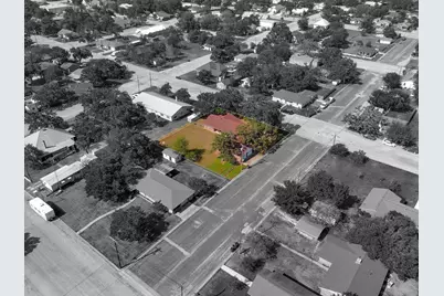 674 N Polk Street, Giddings, TX 78942 - Photo 24