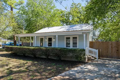 603 S Laurel Avenue, Luling, TX 78648 - Photo 1