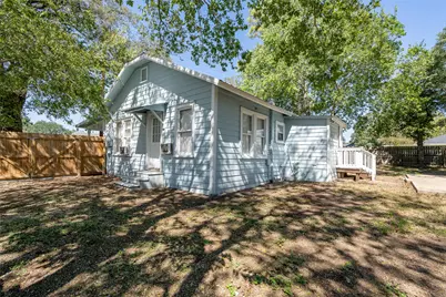 603 S Laurel Avenue, Luling, TX 78648 - Photo 18