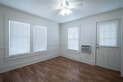 603 S Laurel Avenue, Luling, TX 78648 - Photo 12