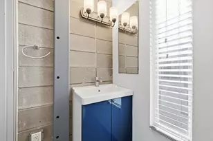 4801 S Congress Ave, Austin, TX 78745 - Photo 16