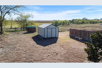 7590 Fm-112, Thrall, TX 76574 - Photo 26
