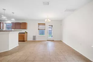 8913 Winter Haven Rd, Austin, TX 78747 - Photo 12