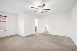 8913 Winter Haven Rd, Austin, TX 78747 - Photo 22