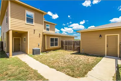 134 Honopu Drive, Bastrop, TX 78602 - Photo 16
