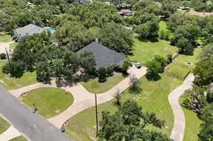 309 Cassidy Dr, Georgetown, TX 78628 - Photo 38