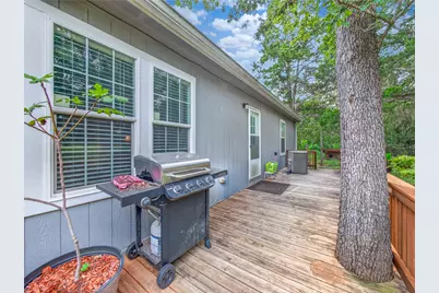 155 Hidden Oaks Loop, Elgin, TX 78621 - Photo 26