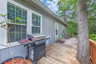 155 Hidden Oaks Loop, Elgin, TX 78621 - Photo 26