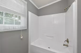 155 Hidden Oaks Loop, Elgin, TX 78621 - Photo 22