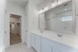 140 Bloomington Loop, Hutto, TX 78634 - Photo 16