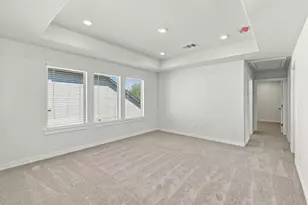 140 Bloomington Loop, Hutto, TX 78634 - Photo 20