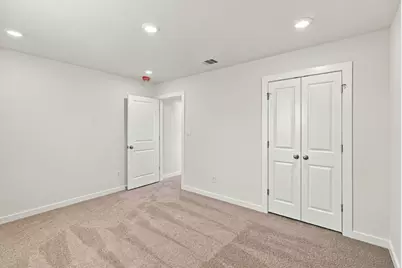 140 Bloomington Loop, Hutto, TX 78634 - Photo 28