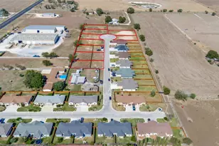 345 Navarro Wy, Seguin, TX 78166 - Photo 2