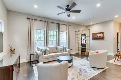 911 Farm Street, Bastrop, TX 78602 - Photo 28