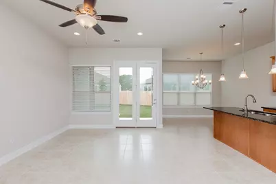 4747 Collins Street, Round Rock, TX 78681 - Photo 6