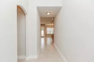 4747 Collins St, Round Rock, TX 78681 - Photo 4