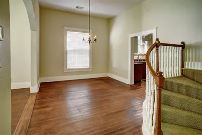 602 Mills Street, Smithville, TX 78957 - Photo 6