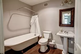 602 Mills St, Smithville, TX 78957 - Photo 20