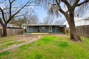 901 Valdez St, Austin, TX 78741 - Photo 2