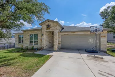 19903 Lincoln Cove, Lago Vista, TX 78645 - Photo 1