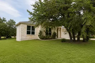 19903 Lincoln Cove, Lago Vista, TX 78645 - Photo 2