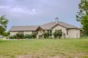 105 Sonora Dr, Bertram, TX 78605 - Photo 1