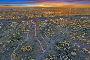 24710 Fossil Trail, Spicewood, TX 78669 - Photo 38