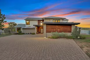 24710 Fossil Trail, Spicewood, TX 78669 - Photo 2