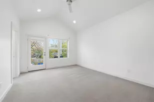 2811 Garwood St, Austin, TX 78702 - Photo 16