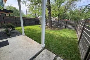 2811 Garwood St, Austin, TX 78702 - Photo 24