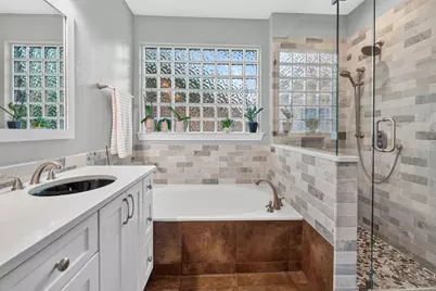 10505 Grand Oak Circle, Austin, TX 78750 - Photo 20