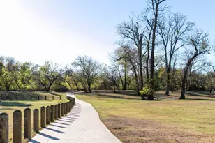 113 Palo Pinto Bnd, Bastrop, TX 78602 - Photo 10