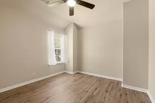 281 Kensington Ln, Austin, TX 78737 - Photo 32
