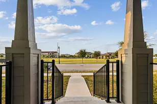 111 Magnolia Ranch Ln, Hutto, TX 78634 - Photo 2