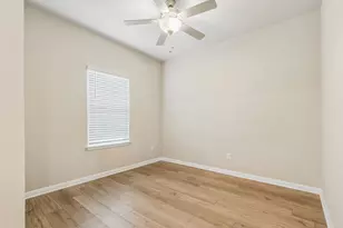 111 Magnolia Ranch Ln, Hutto, TX 78634 - Photo 10