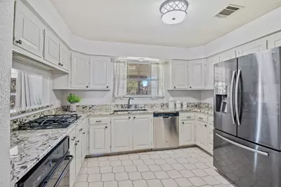 2204 Sycamore Trail, Round Rock, TX 78664 - Photo 8